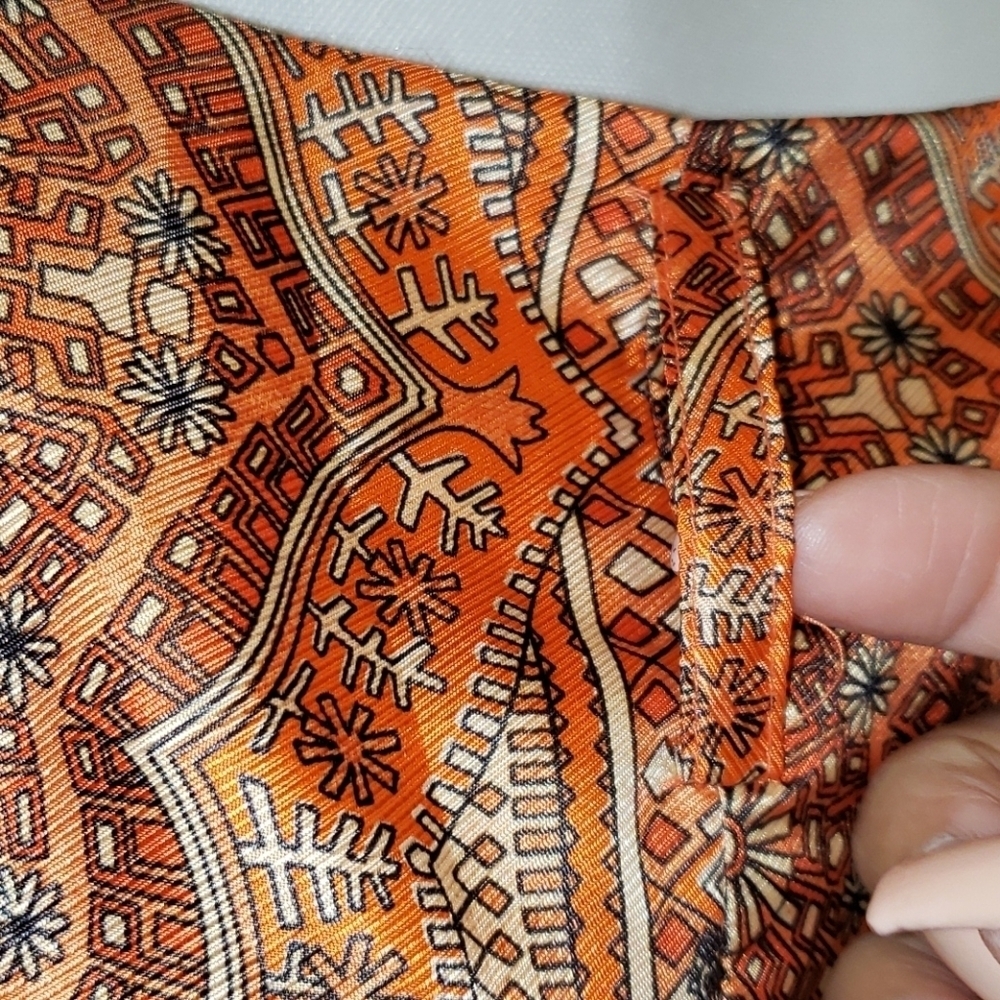 Love21 orange tapestry lined flare skirt - Picture 3 of 11